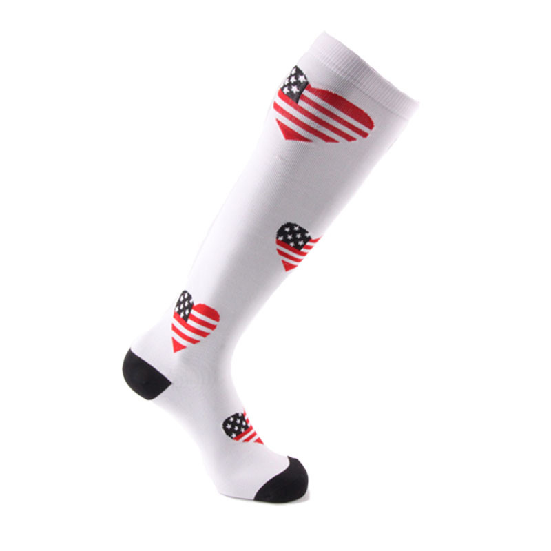 Heart Patterned Compression Socks Knee High Quick Drying Outdoor Sports Compression Stocking